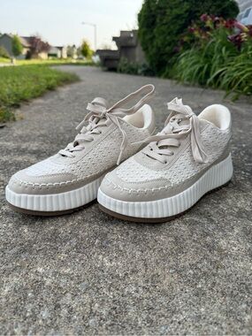 DV by Dolce Vita "Fredi" (or "Denae") Platform Sneakers Beige